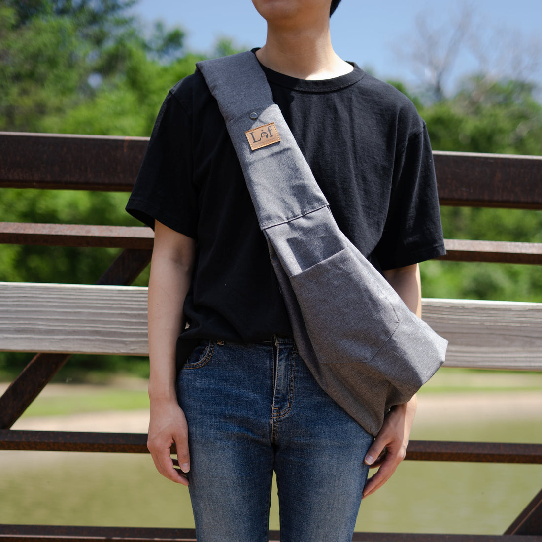 Lof Mesh Pet Sling Bag Carrier