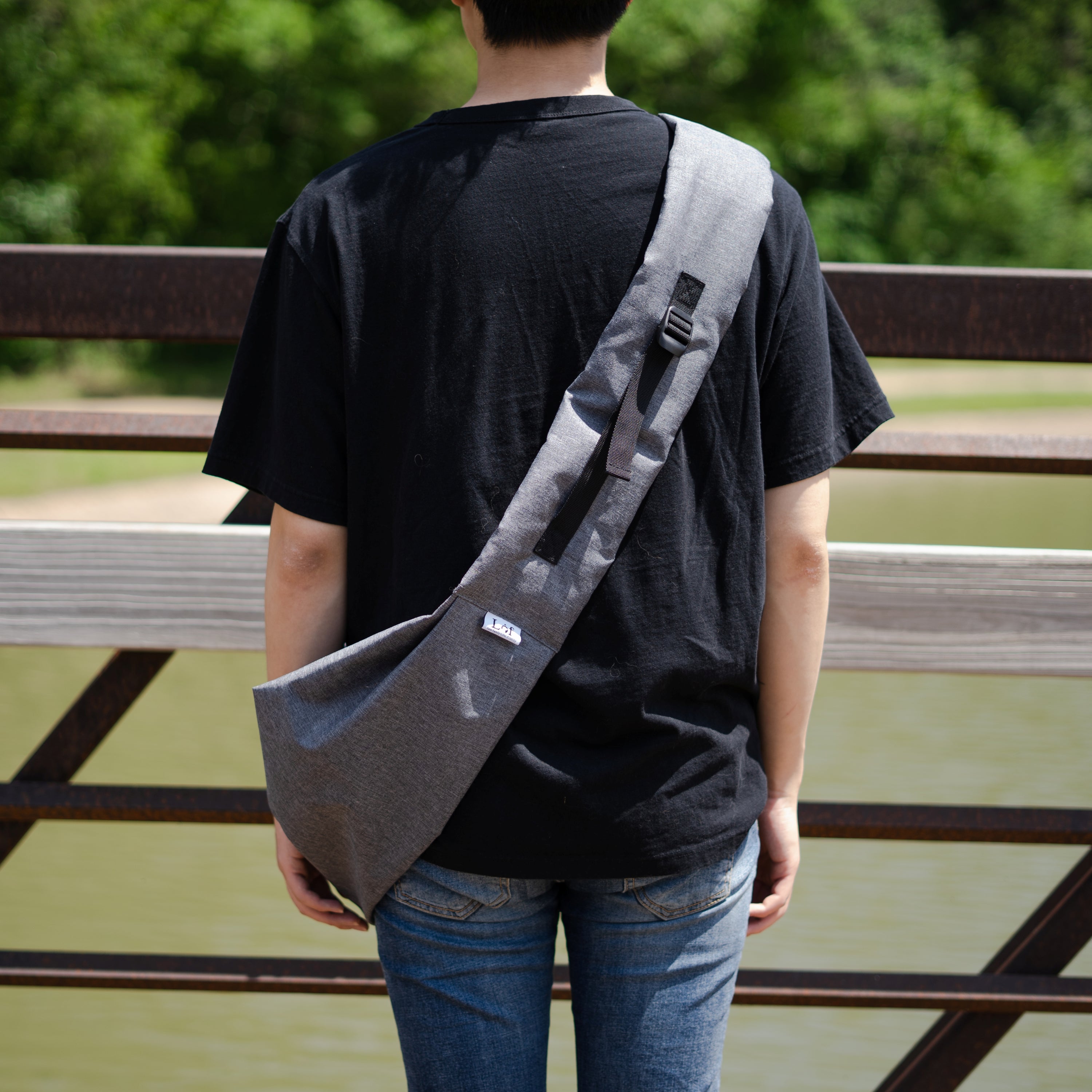 Lof Mesh Pet Sling Bag Carrier